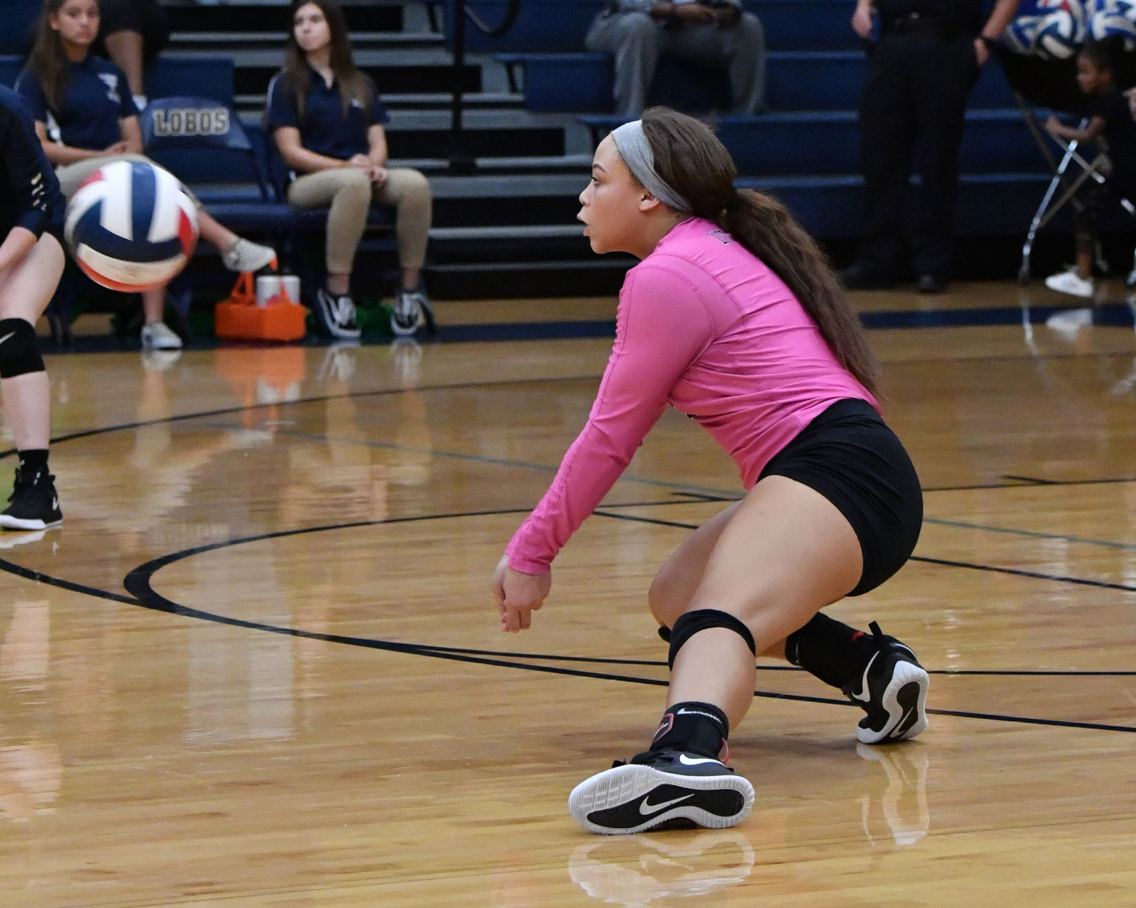 Senior libero Jordan Johnson